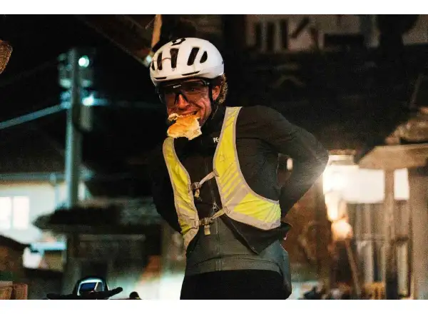Apidura Packable Visibility Vest vest