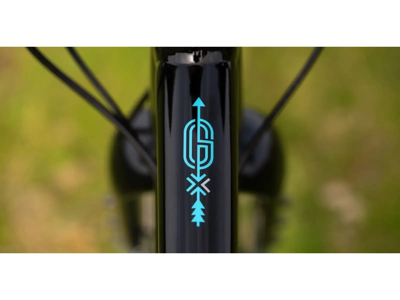 Marin Gestalt XR gravel bike Gloss Black/Gray/Blue