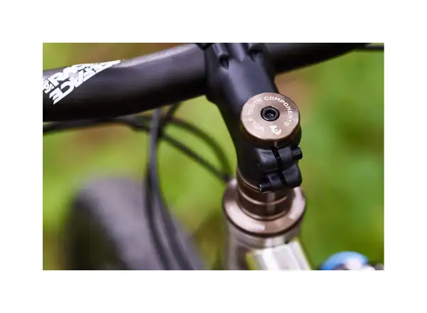 Wolf Tooth anodized color kit espresso
