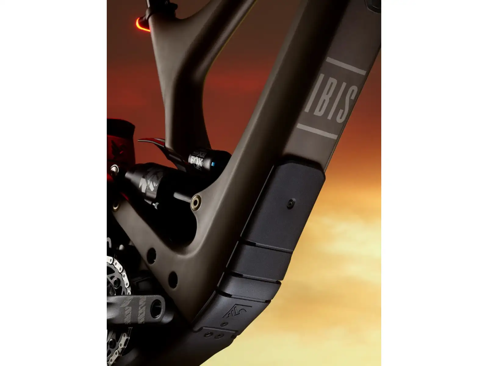Ibis Oso GX T-Type full-suspension e-bike Grizzly Bronze