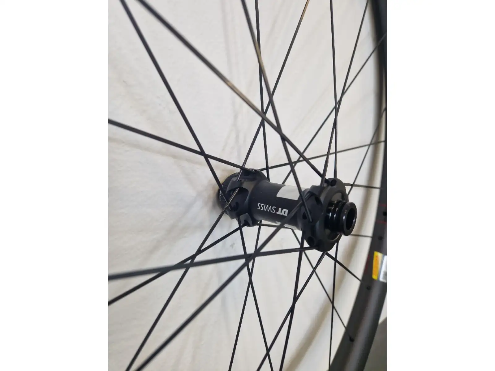 Reserve 40/44 GR 700c DT 350 CL carbon gravel laced wheels hub Microspline - Taken off the bike